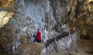 2 Days Discover Luon Cave & Titop Island